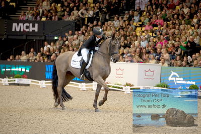 Vitamin Well Five Star Dressage / Vodskov Bolighus CDI5 Grand Prix Freestyle
Keywords: anna kasparcack;addict de massa