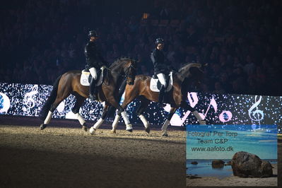 fredag galashow
Keywords: helgstrand kavalkade