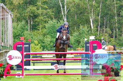 2023 Folksam Open 6-åriga hästar | Semifinal 1 - 1.30
Keywords: pt;robin carey;zezar hästak 1436