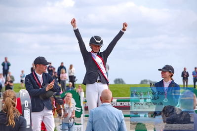 2. Kval. og Finale af Stutteri Ask Danmarks Mesterskab for senior S3
Keywords: dm;pt;camill;rikke andersen;martin neergaard;lap of honour