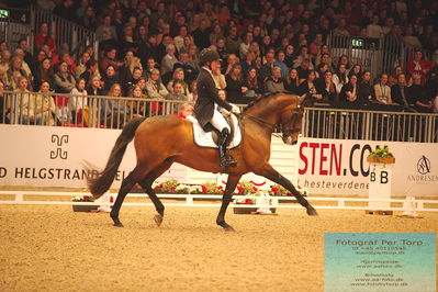 Helgstrand Jewellery CDI3 Grand Prix (GP)
Keywords: corinda luttjeboer;cirano