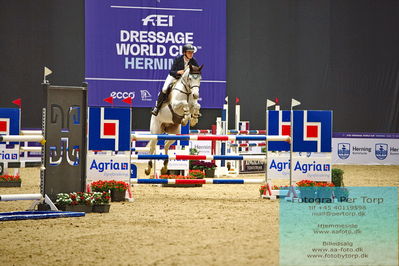 CSIP FEI Jumping Ponies Trophy (238.2.1) 1.25m
Keywords: paddt reape;fernando