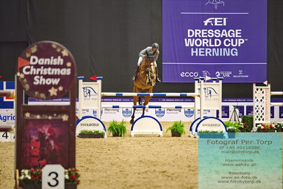 Easy Agri Care CSI2 Big Tour LR (238.2.2) 1.45m
Keywords: andreas schou;lady corlina