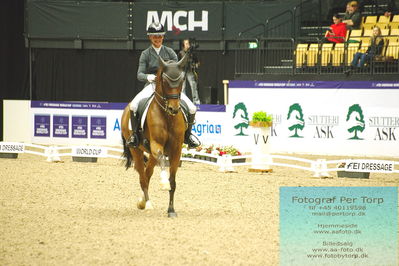 FEI Dressage World Cup Grand Prix Freestyle
Keywords: anna zibrandtsen;quel filou