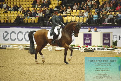 FEI Dressage World Cup Grand Prix Freestyle
Keywords: anna zibrandtsen;quel filou