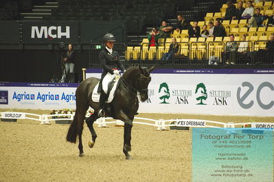 FEI Dressage World Cup Grand Prix Freestyle
Keywords: anna kasparcack;addict de massa