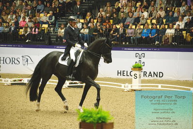 FEI Dressage World Cup Grand Prix Freestyle
Keywords: andreas helgstrand;queenparks wendy