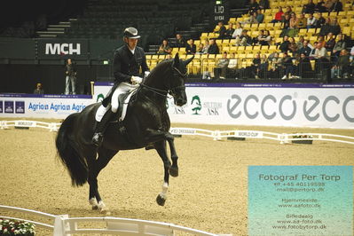 FEI Dressage World Cup Grand Prix Freestyle
Keywords: andreas helgstrand;queenparks wendy