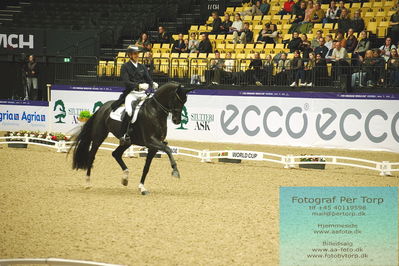 FEI Dressage World Cup Grand Prix Freestyle
Keywords: andreas helgstrand;queenparks wendy