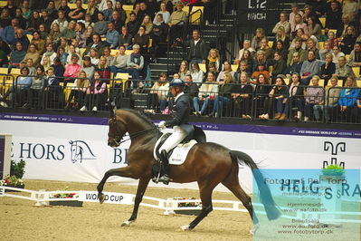 FEI Dressage World Cup Grand Prix Freestyle
Keywords: patrik kittel;touch down