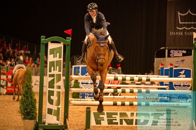 07 FENDT CSI3 Medium Tour (238.2.1) 1.40
Keywords: christian hess;cero