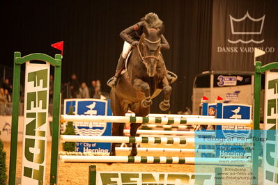 07 FENDT CSI3 Medium Tour (238.2.1) 1.40
Keywords: nadia  siesbye suhr;kloevergaards dirty dancer