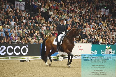 09 ECCO CDI5Grand Prix Special (GPS) - ECCO FIVE STAR DRESSAGE
Keywords: daniel bachmann andersen;vayron