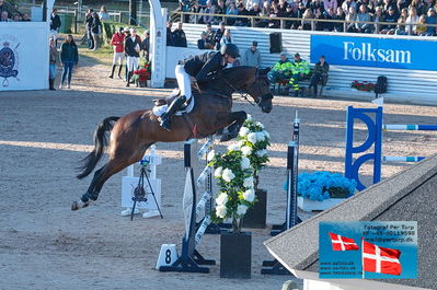 fQualifier for Agria Grand Prix 150cm
Keywords: falsterbo;carl-walter fox;eka first navy jack