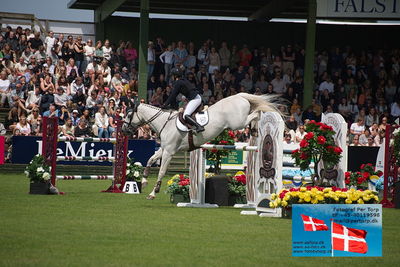 ungdoms grand prix finale
145cm
Keywords: falsterbo;willia ohlinger axeksson;massimo duti 111