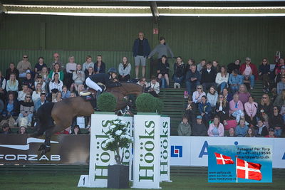 Stiftelsen Falsterbo Horse Show Prize
145cm
Keywords: falsterbo;zacha nygaard lill;conterno-blue ps