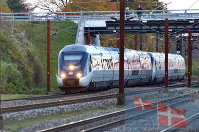hedehusene station 10-11-23 kl 16.00
Keywords: hedehusene;rail;dsb;5856;ic4