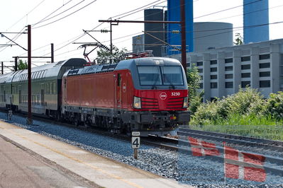 dsb
foto albertslund
Keywords: eb3230;dsb;regent des vis