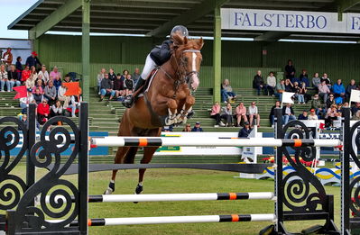 Stiftelsen Falsterbo Horse Show Prize
Keywords: pt;victoria gulliksen;thuur z