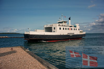 Different photos of wessels and ports
Rørvig havn, Roervig harboiur
Keywords: ship;nakkehage